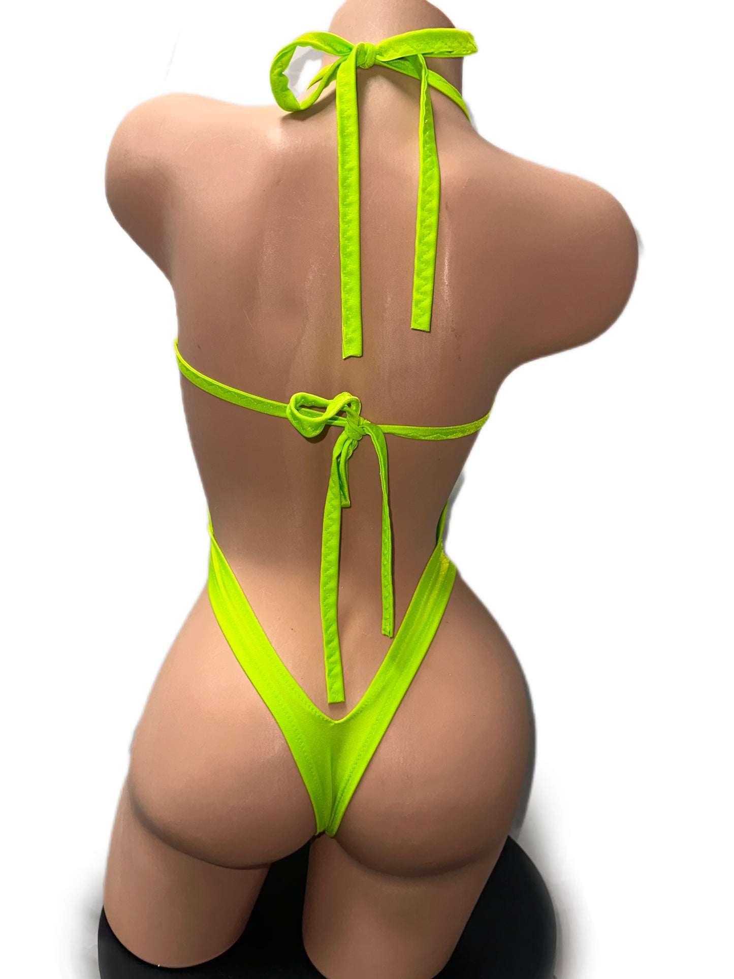 GREEN ONE PIECE