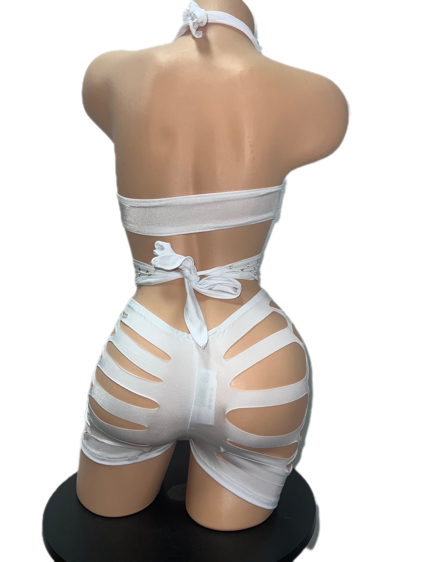 WHITE SHORTS SET