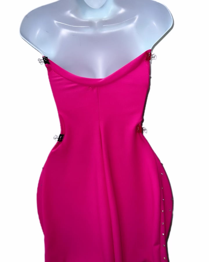 PINK DRESS