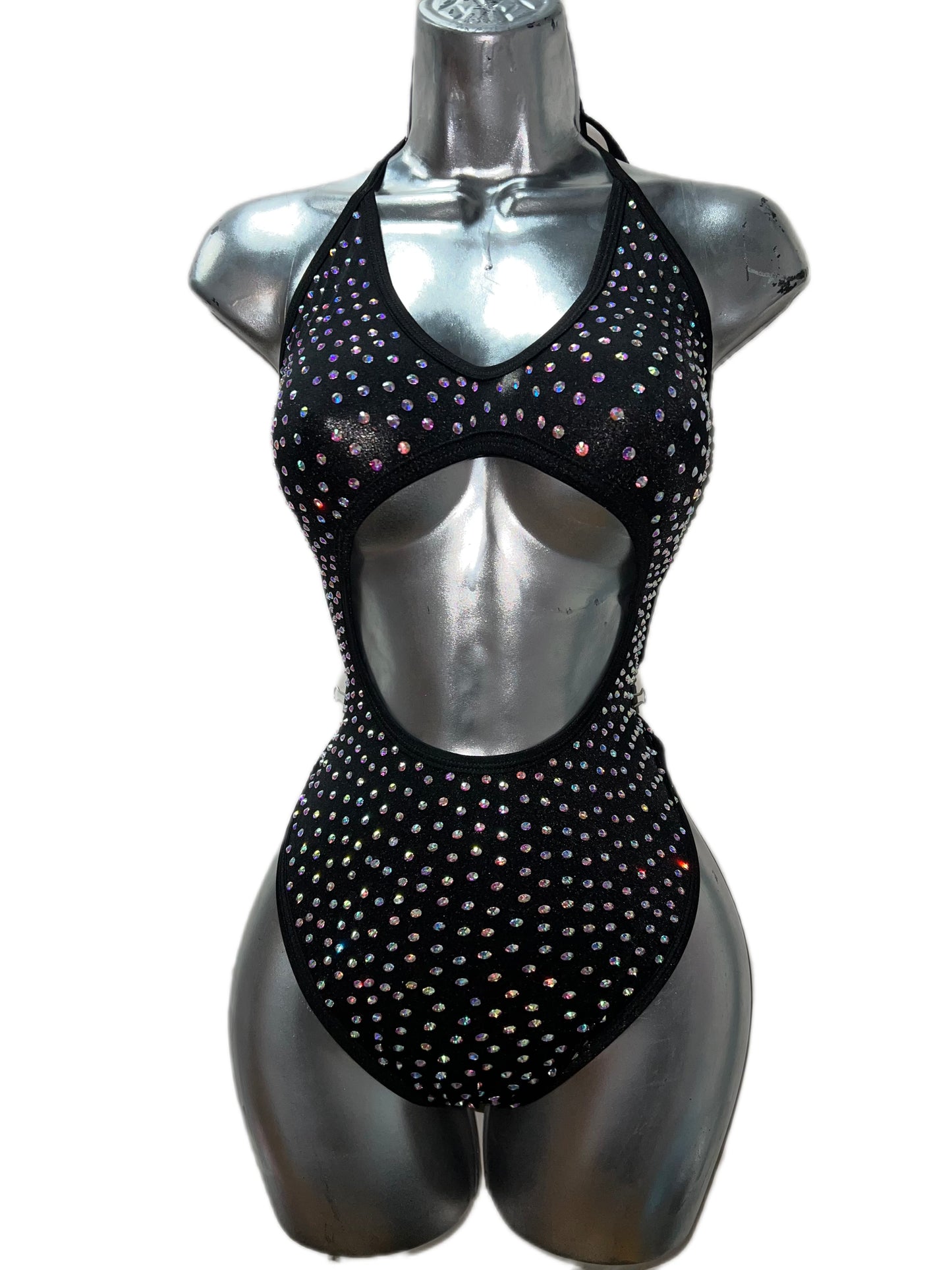 BLACK ONE PIECE