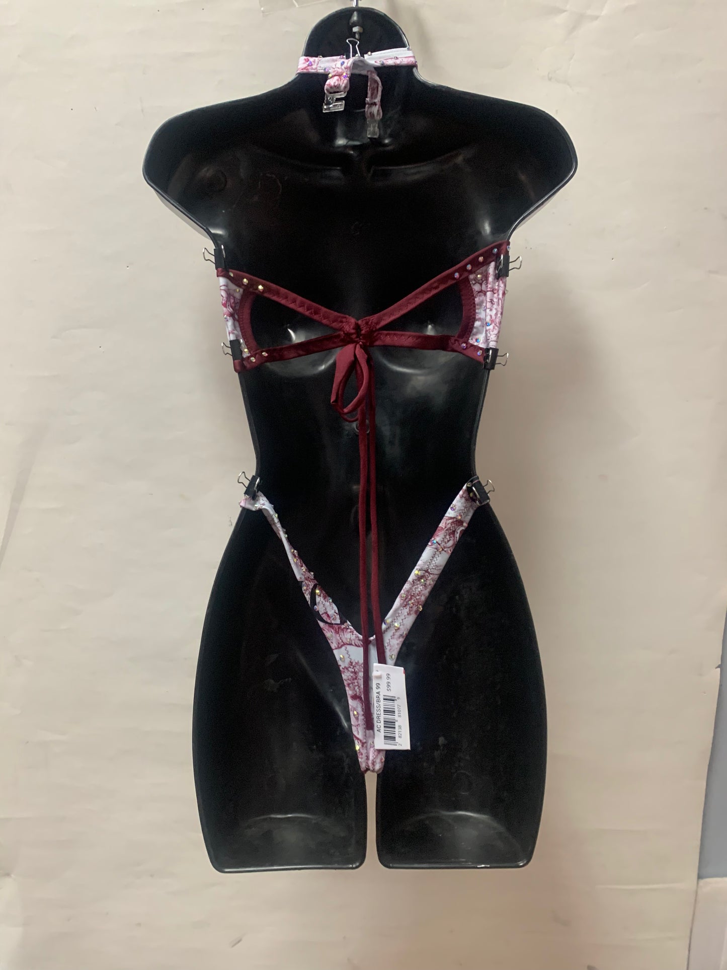 Two Piece Chain Short Set