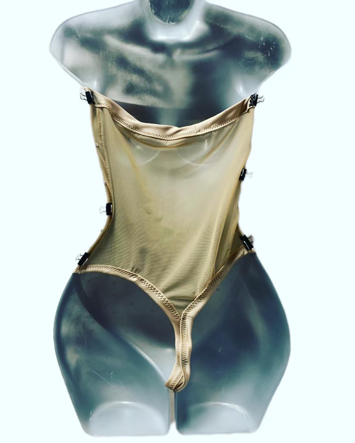 STRAPLESS NUDE BODYSUIT