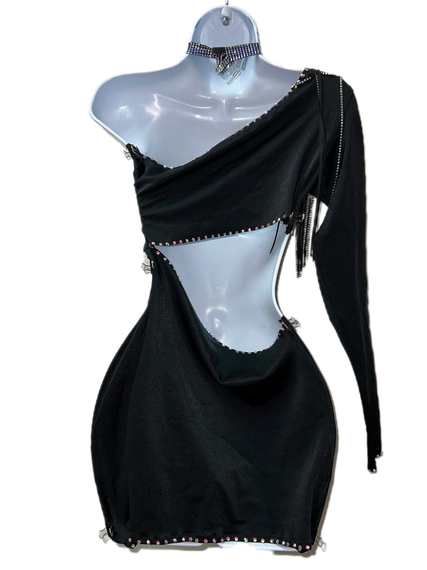 BLACK ONE SLEEVE DRESS