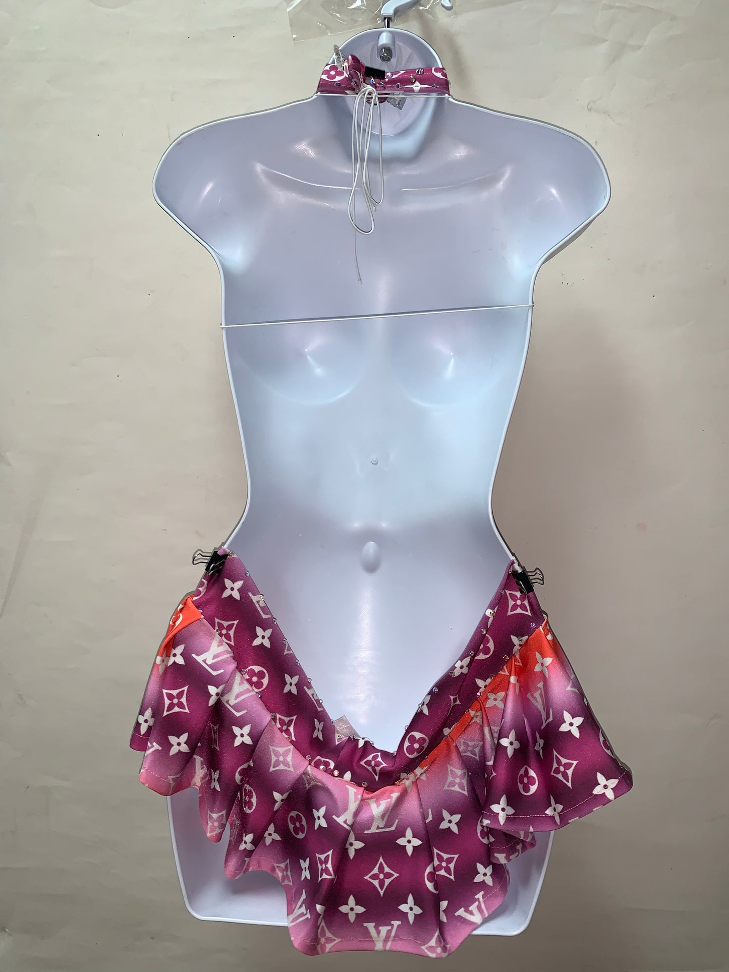 RHINESTONE TOP SKIRT SET WITH CHOKER