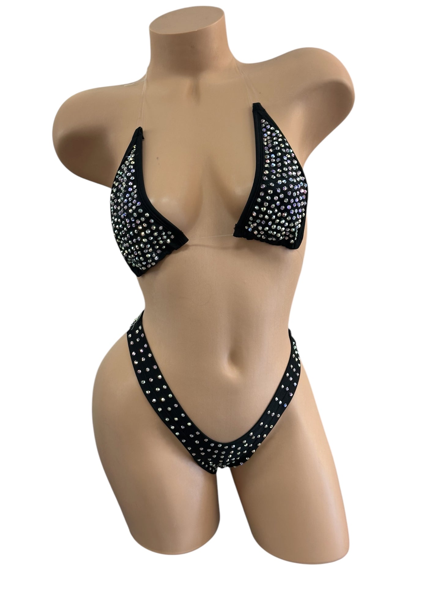 MICRO-KINI WITH V-THONG