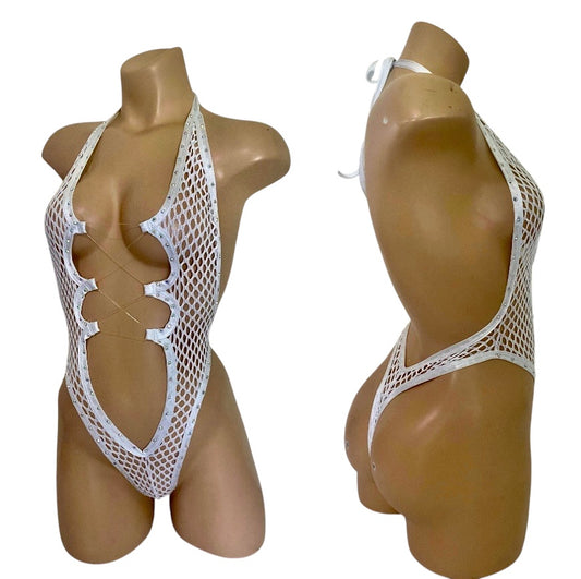 WHITE FISHNET OUTFIT