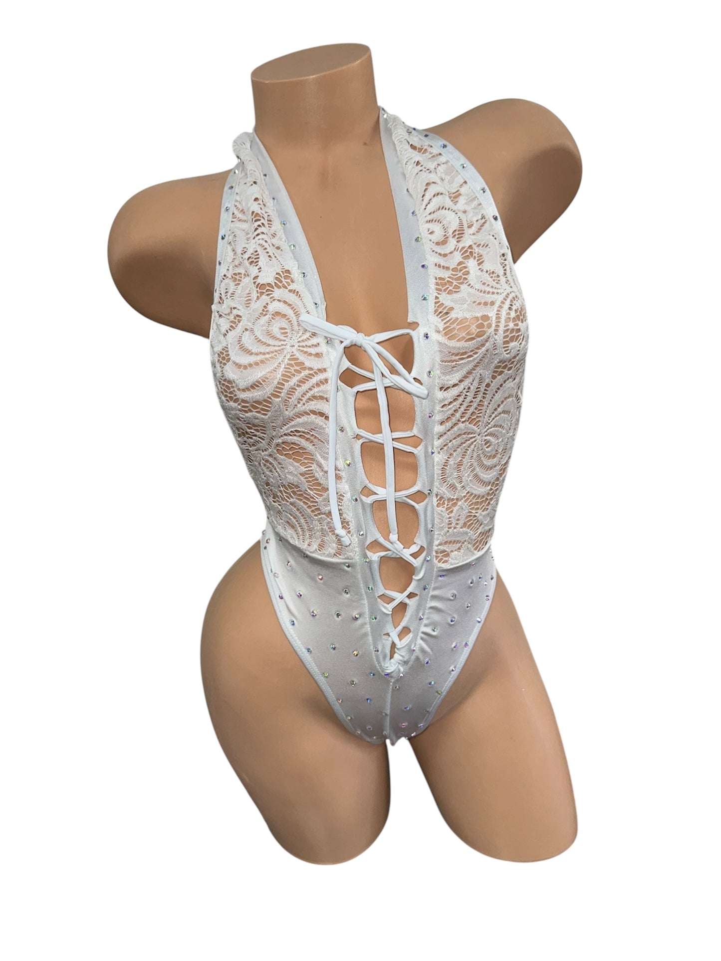 WHITE LACE BODYSUIT