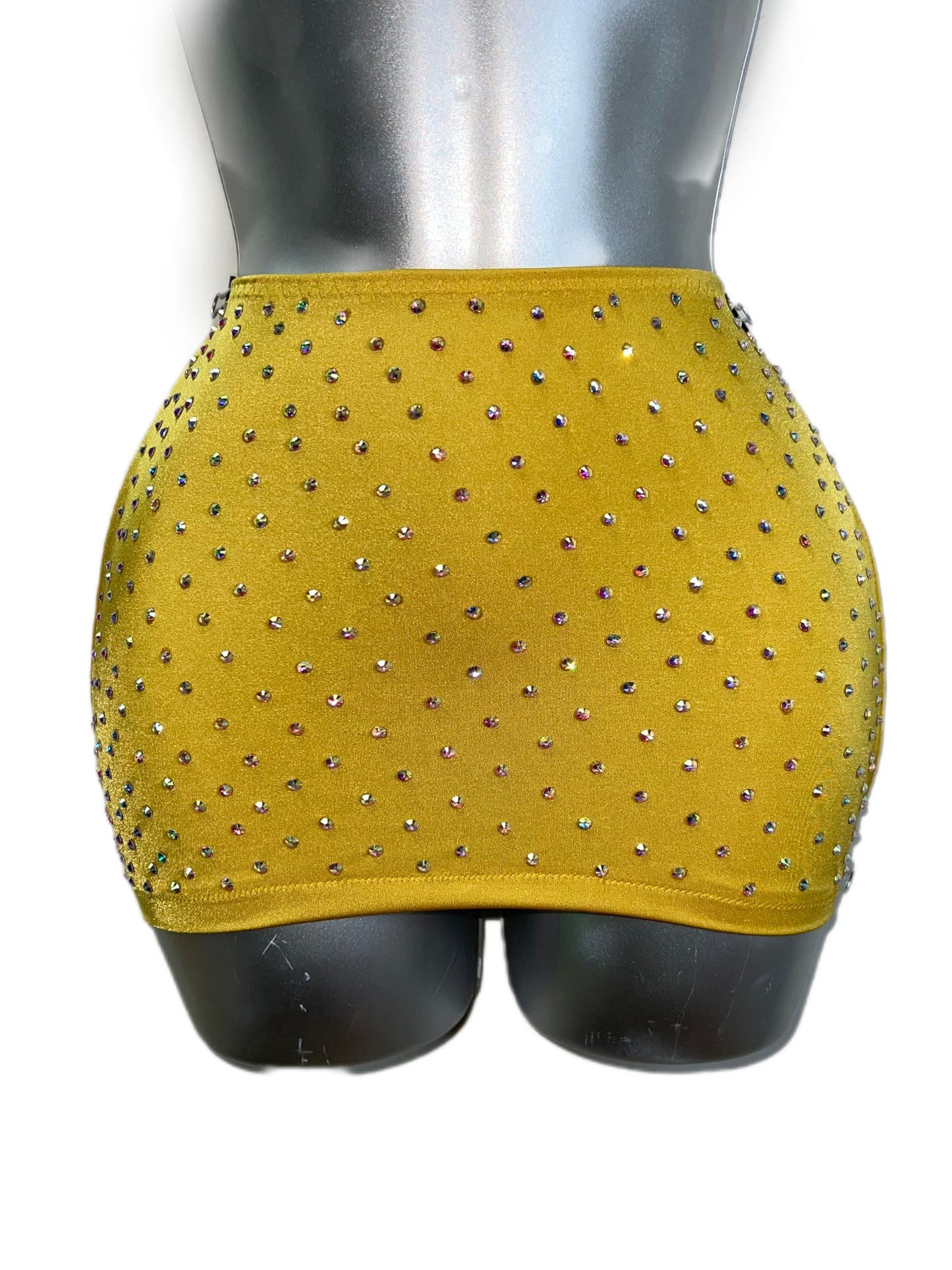 YELLOW SKIRT WITH RHINESTONES