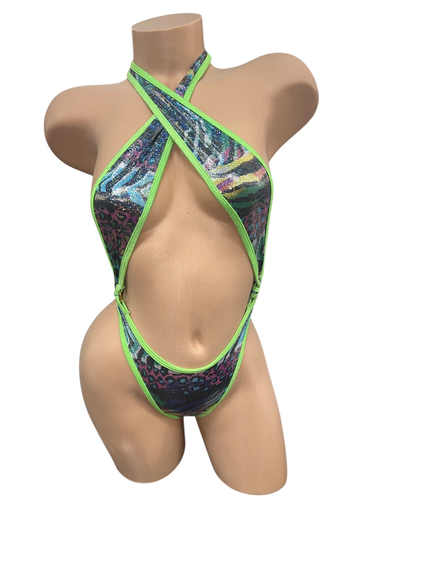 GREEN IRIDESCENT OUTFIT