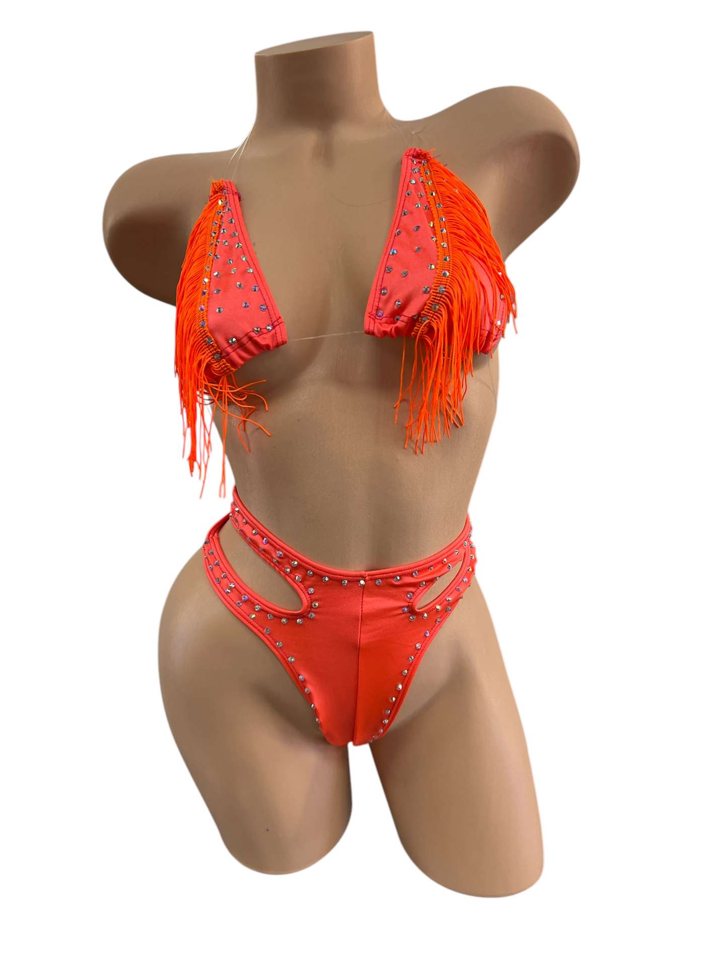 ORANGE FRINGE OUTFIT