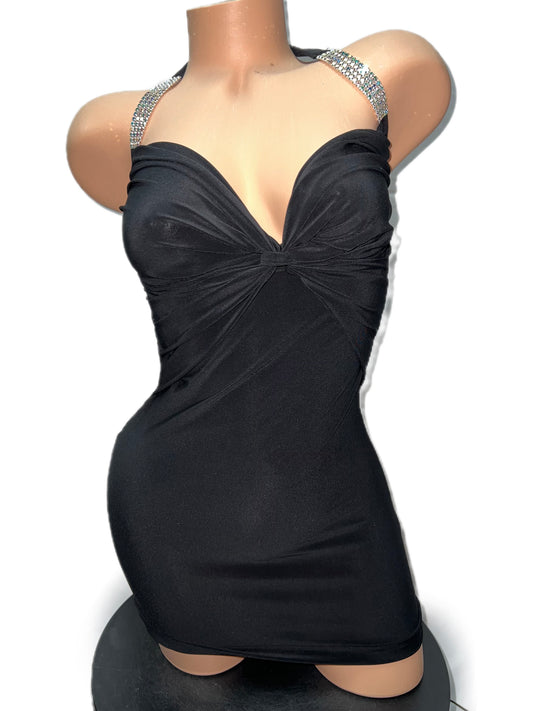 BLACK DRESS WITH RHINESTONE DETAIL
