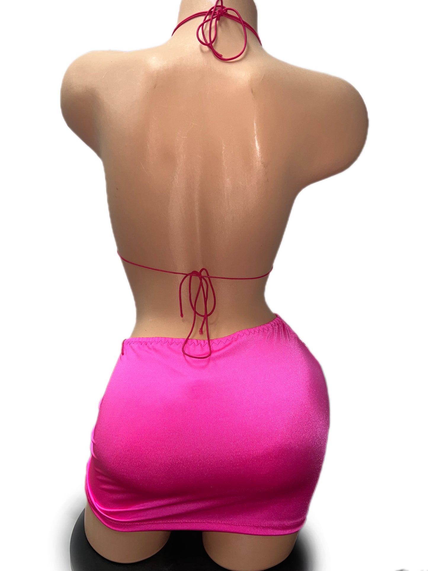 PINK SKIRT SET WITH GOLD CHAIN