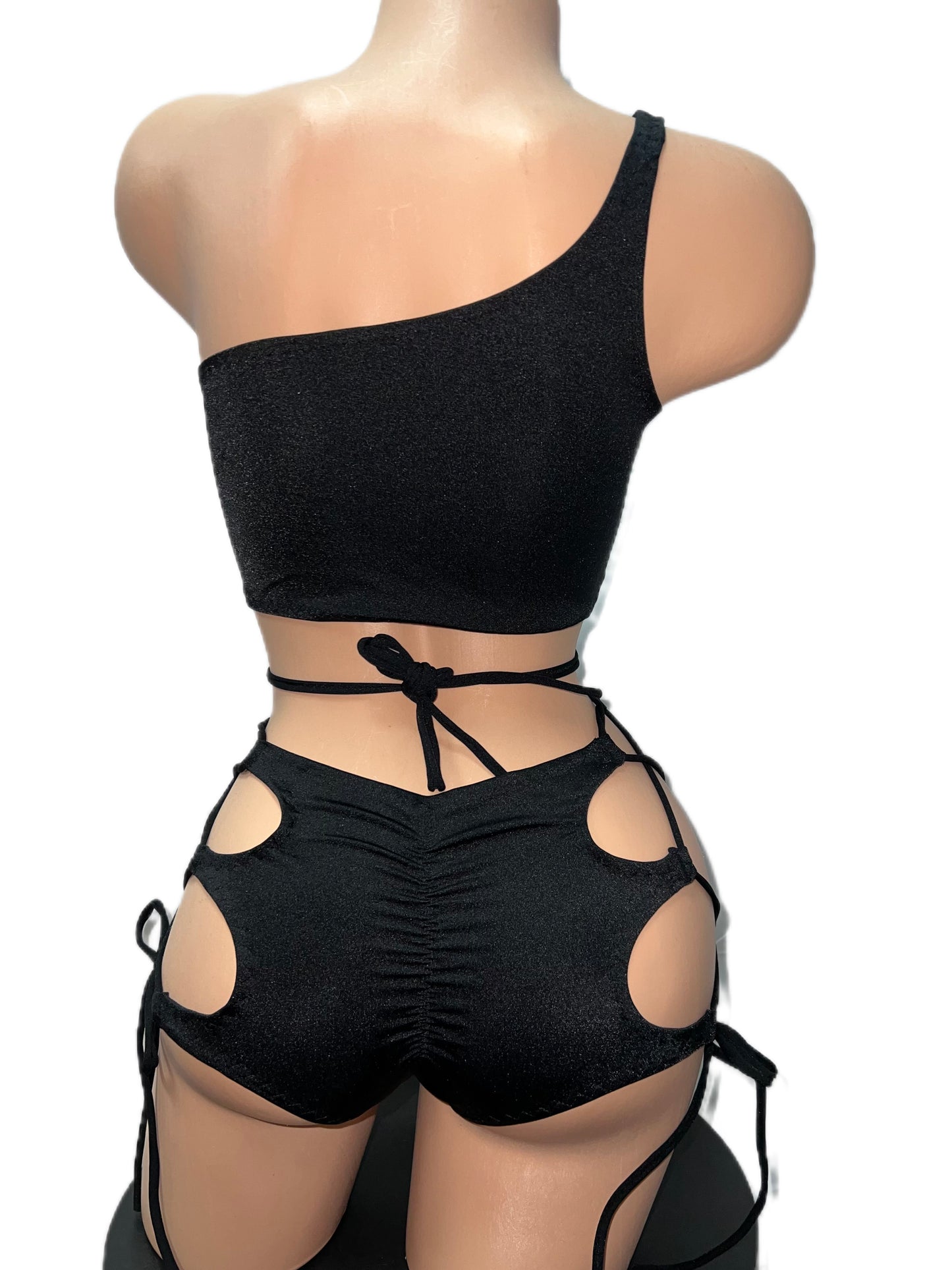 TWO PIECE CUT-OUT SHORTS SET