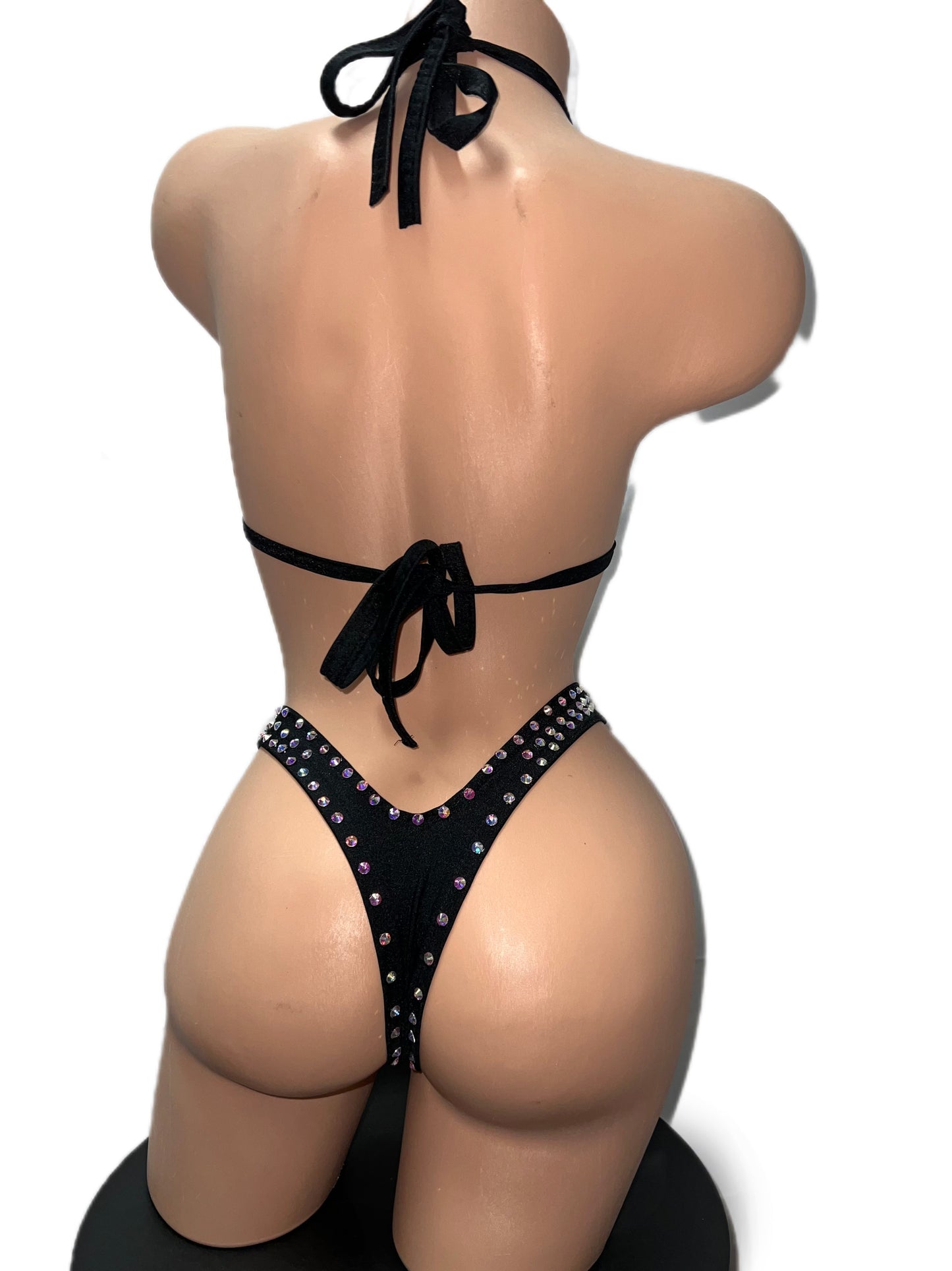 BLACK TWO PIECE RHINESTONE OUTLINE