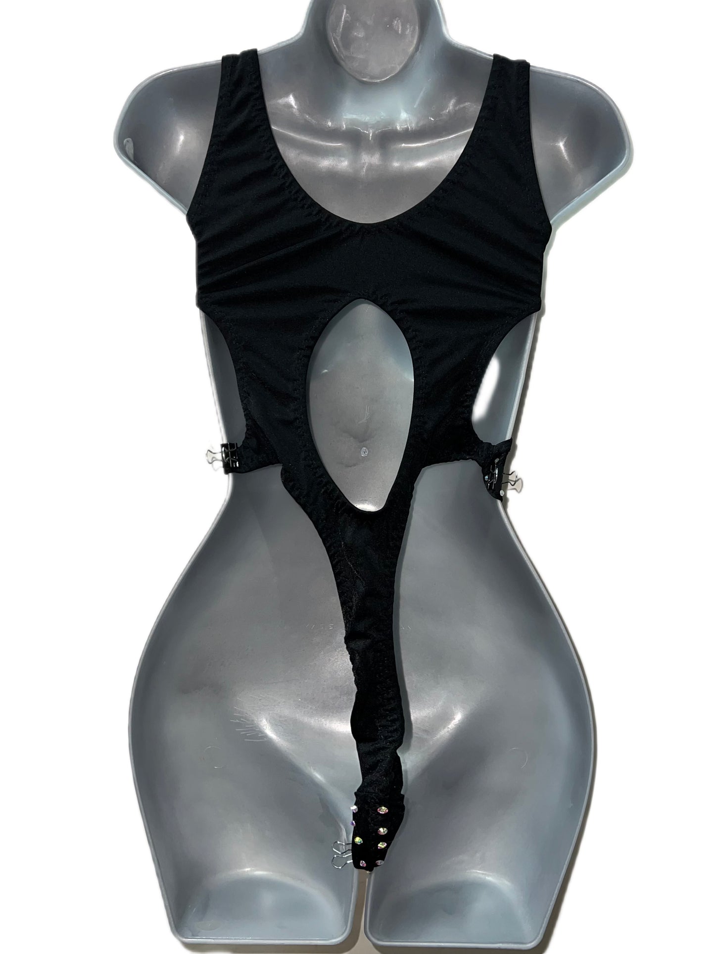 BLACK ONE PIECE
