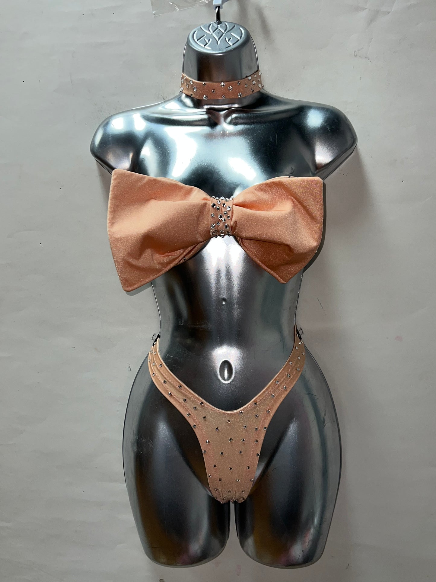 Three Piece Peach Bow Set