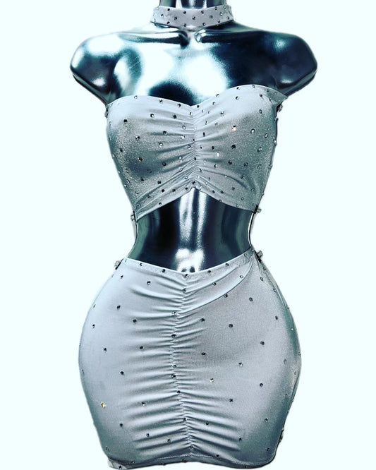 WHITE SKIRT SET WITH STRAPLESS TOP