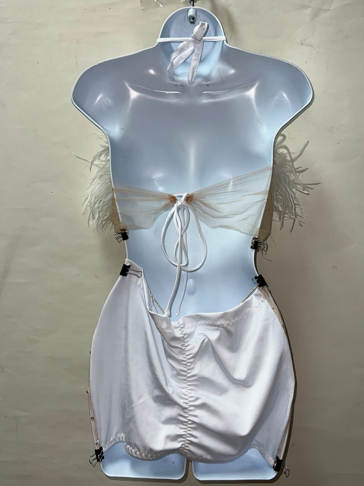 Three Piece Ostrich Feather Set