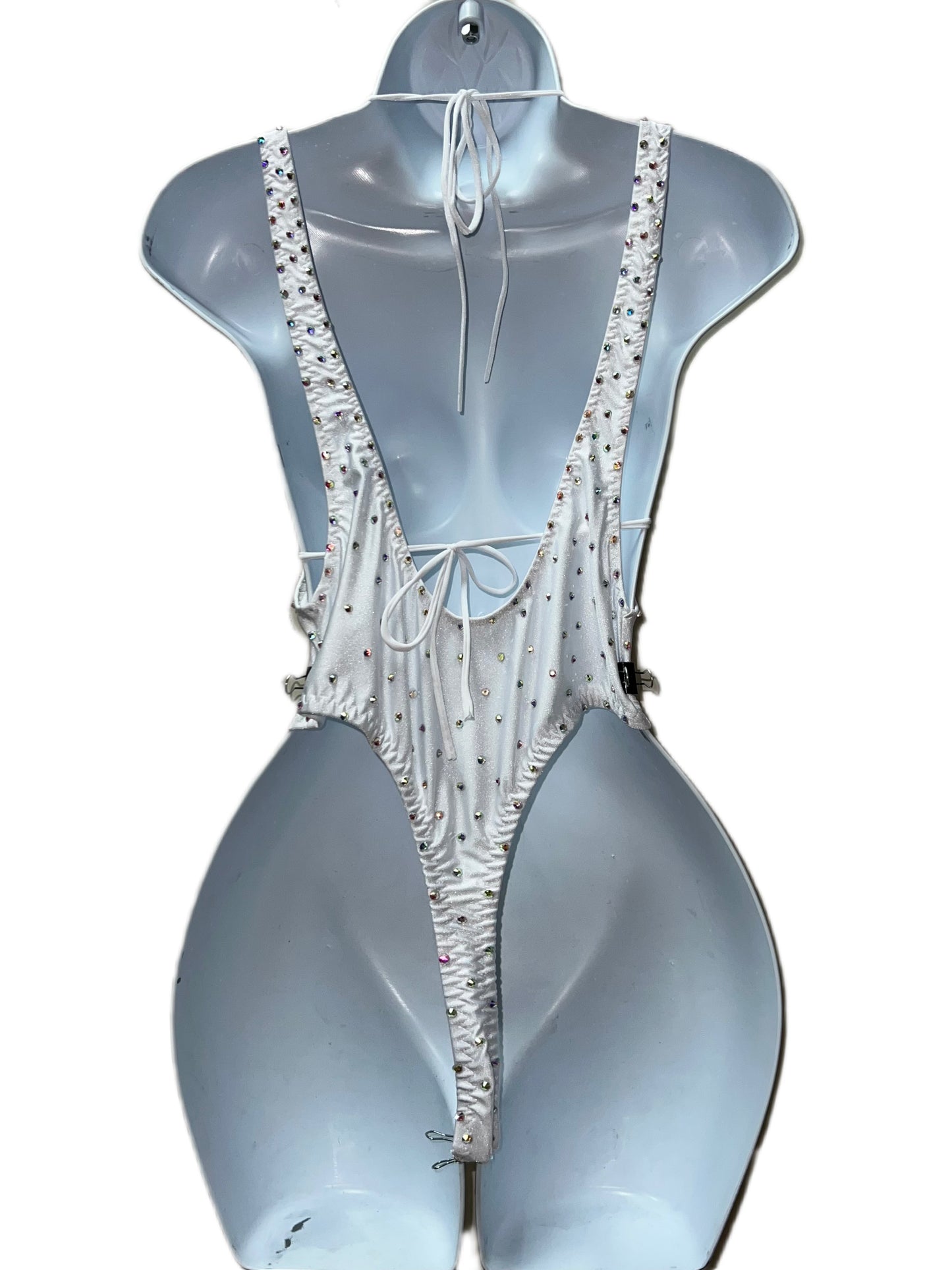 WHITE TWO PIECE BODYSUIT