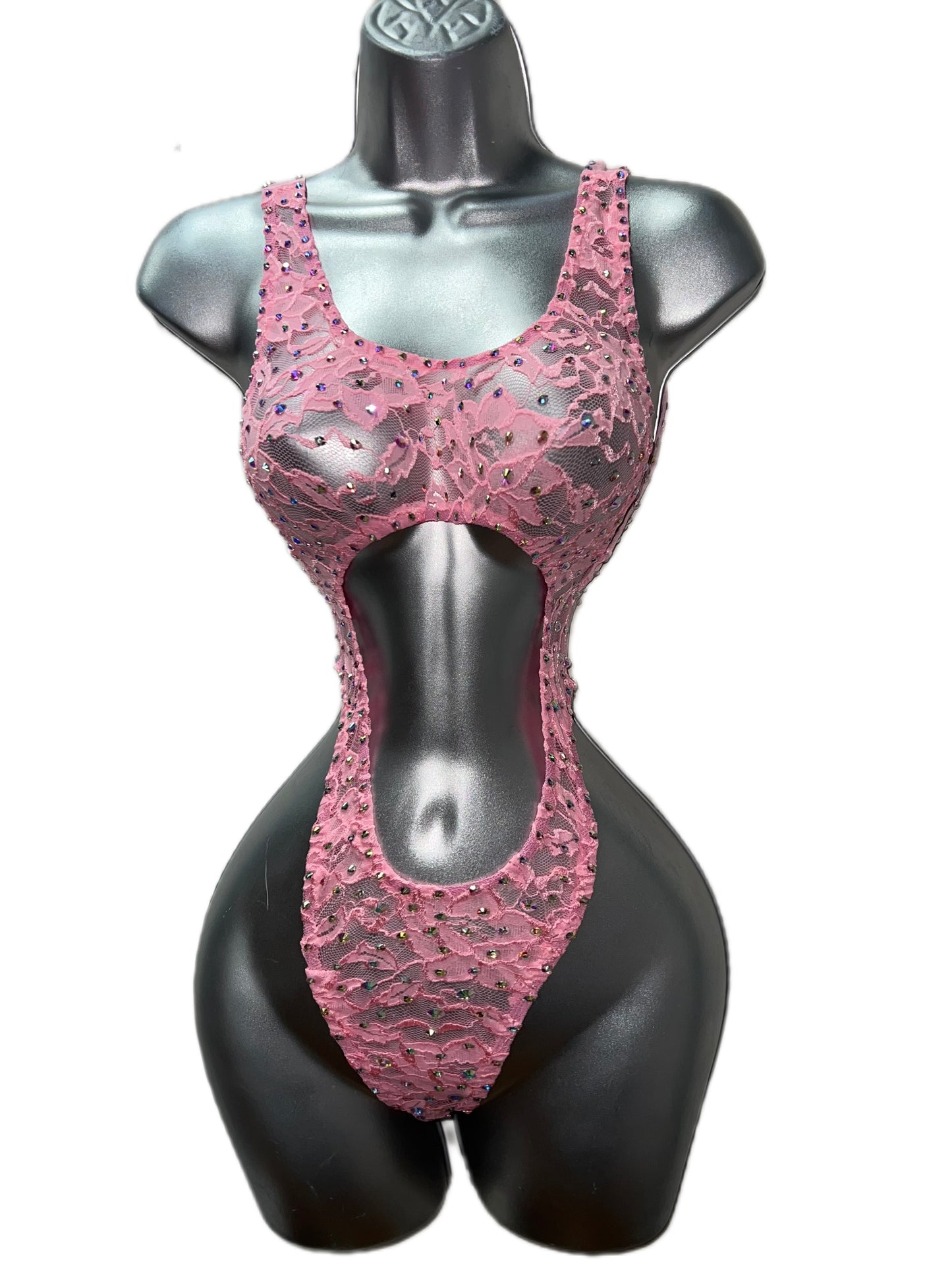 BABY PINK LACE BODYSUIT